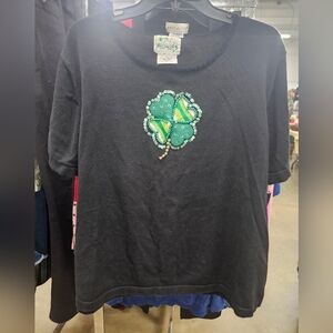 Vintage Quaker Factory Navy Blue and Green Shamrock Sweater Sz 2XL St Pattys